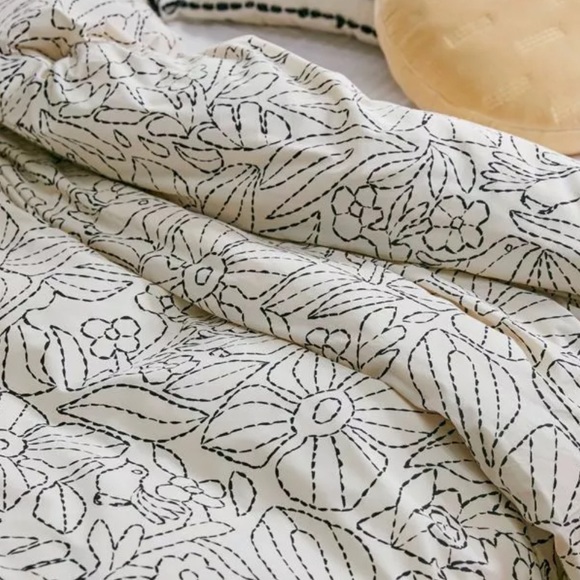 NWOT Urban Outfitters Kacy Stitch Print Duvet Cover Full/Queen Z526-15 - Picture 4 of 4